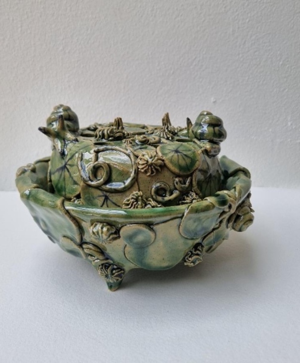 Nasturtium frog and nasturtium bowl  (Frog $400 Bowl $300 or as a Pair $650)