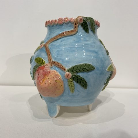 Peach bum tripod censer vase with built in frog