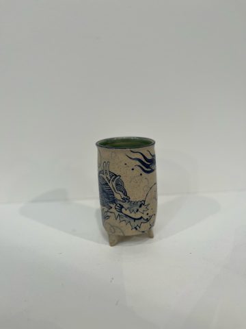 Dragon tripod brush pot 2